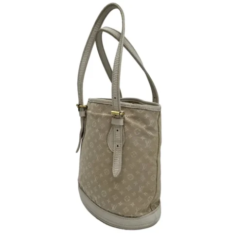 Bucket Lv