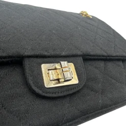 Chanel Timeless in tessuto