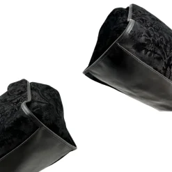 Hobo Stirrup Gucci