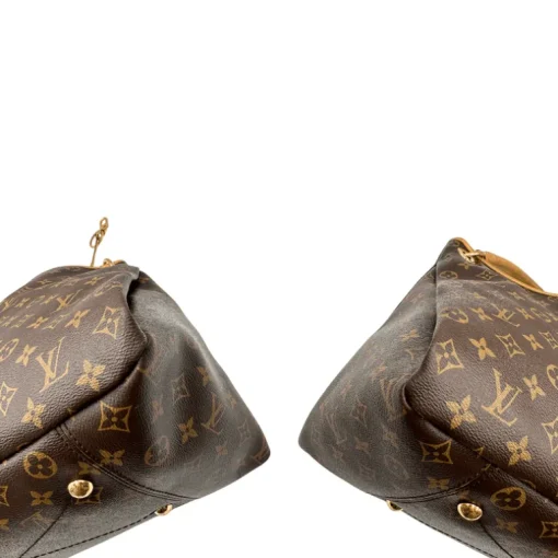 Louis Vuitton Artsy MM